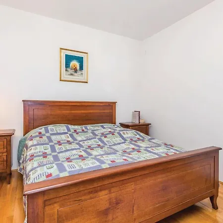 One-bedroom In Barbat Apartman *